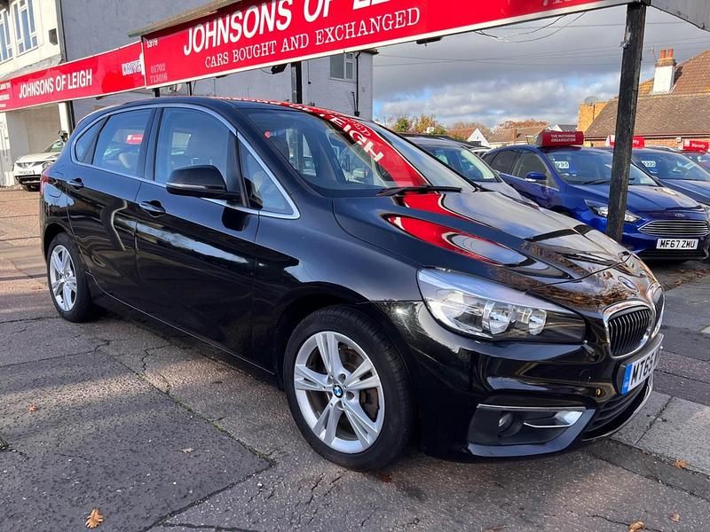 Used BMW 216 Luxury Line 116 HP (85 kW) 2015 Black Hatchback