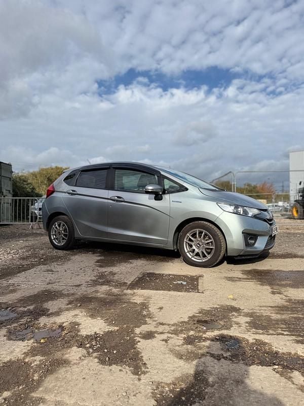 Used Honda Fit 2013 White Hatchback