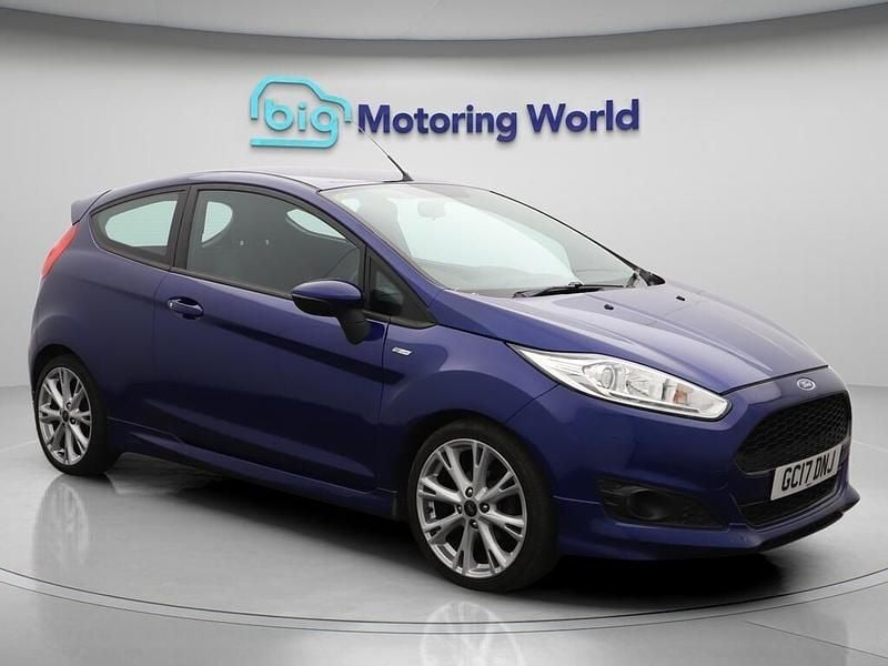 Blue Used 2017 Ford Fiesta ST-Line Hatchback | £5,900 (Good price) - Image 1/4