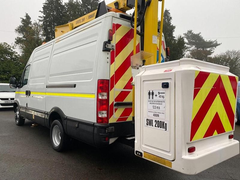 Used Iveco Daily 2009 White Sedan
