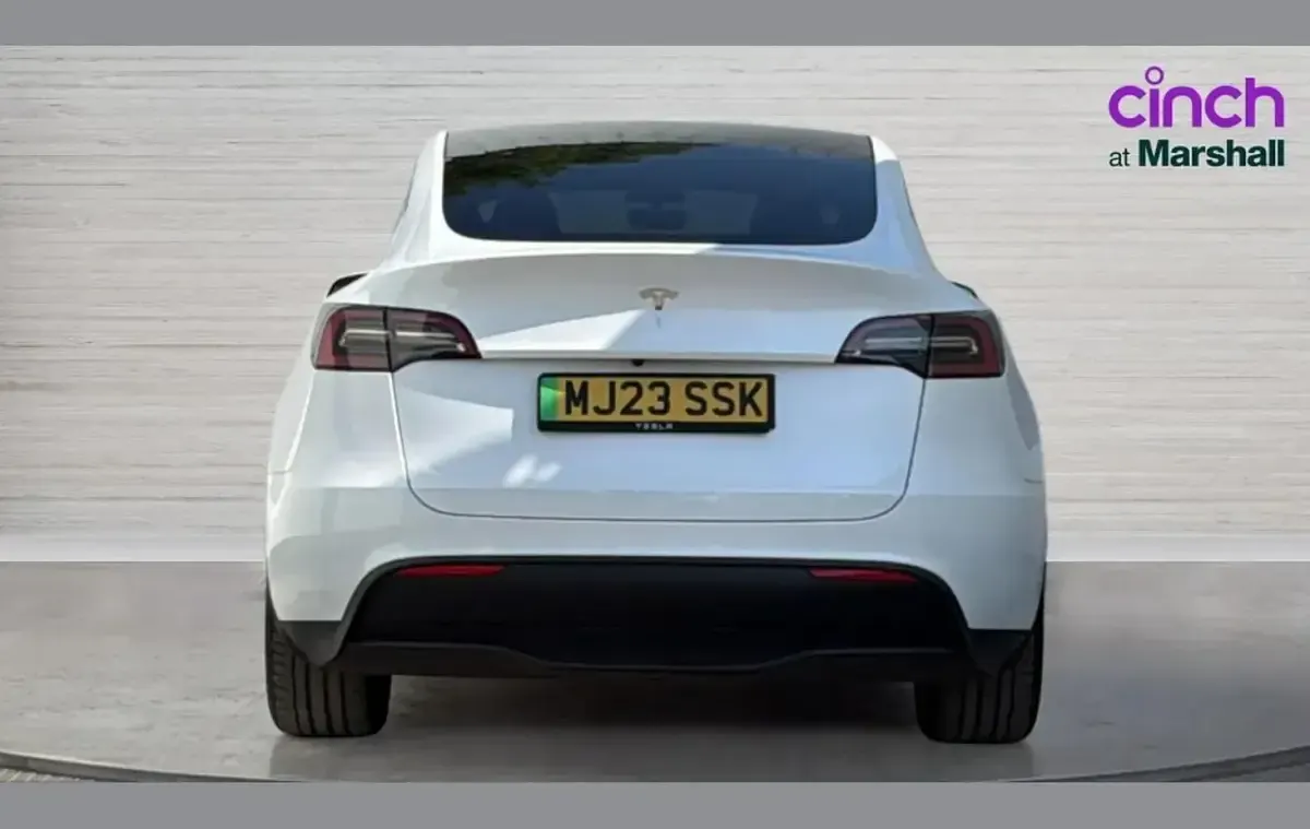 Used Tesla Model Y RWD 219 kW (299 HP) 2023 White SUV
