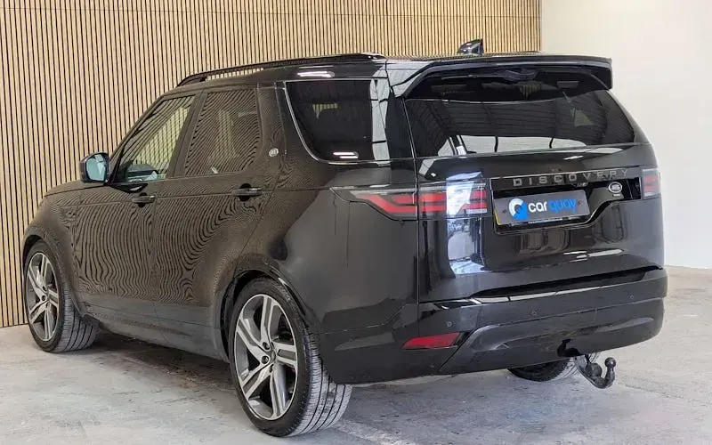 Used Land Rover Discovery HSE Dynamic 360 HP (264 kW) 2021 Black SUV