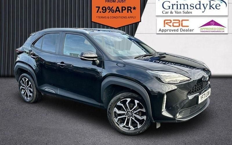 Used Toyota Yaris Hybrid Design 116 HP (85 kW) 2025 Estate