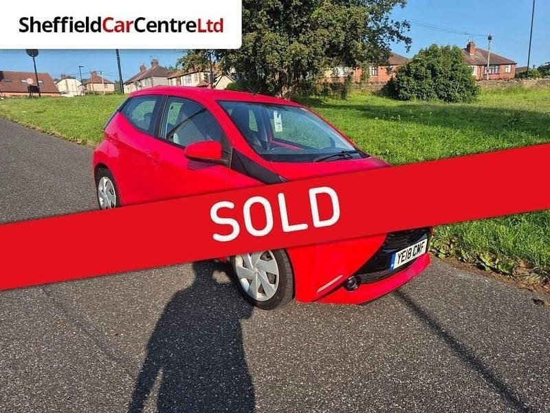 Red Used 2018 Toyota Aygo X-play Hatchback | £6,995 (Good price) - Image 1/3