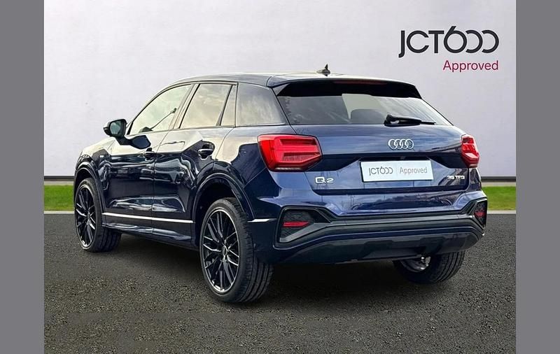 Used Audi Q2 Black Edition 148 HP (108 kW) 2022 Blue SUV
