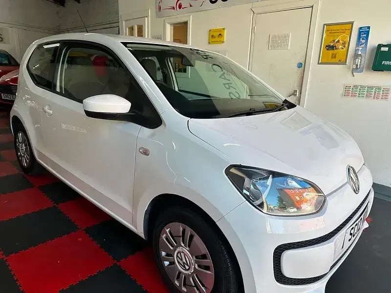 Used VW up! move up! 60 HP (44 kW) 2012 White Hatchback