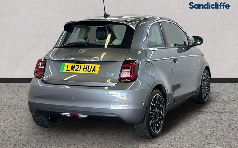 Used Fiat 500e La Prima 86 kW (118 HP) 2026 Hatchback
