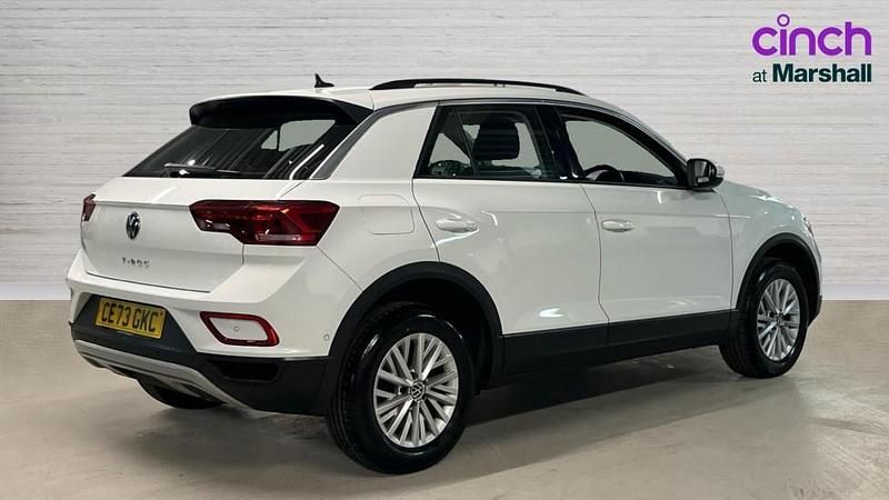 Used VW T-Roc Life 150 HP (110 kW) 2023 White SUV