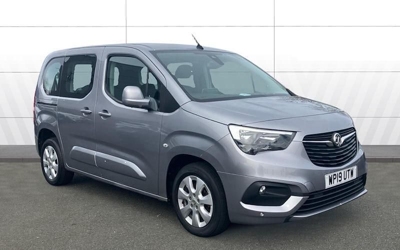 Used Vauxhall Combo 110 HP (80 kW) 2019 Grey MPV