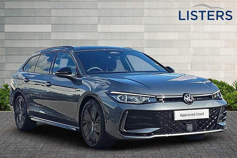 Diabase grey New 2025 VW Passat R-line Estate | £44,990 - Image 1/4