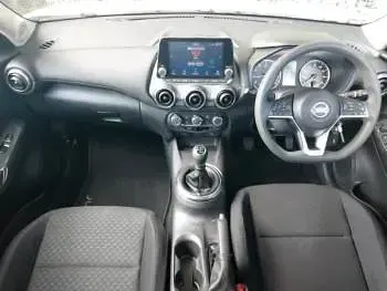 Used Nissan Juke Acenta 114 HP (83 kW) 2022 White SUV