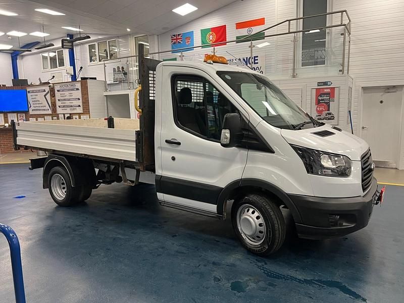 Usado Ford Transit 130 HP (95 kW) 2019 Branco