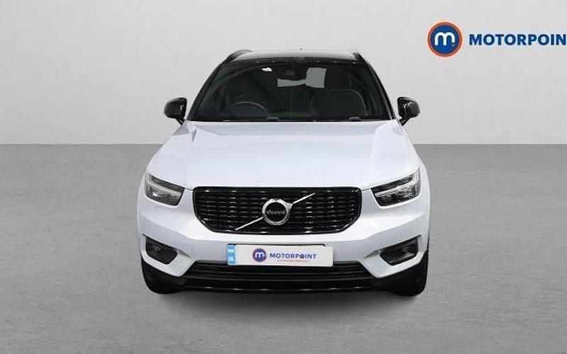 Used Volvo XC40 R-Design 163 HP (119 kW) 2021 Silver SUV