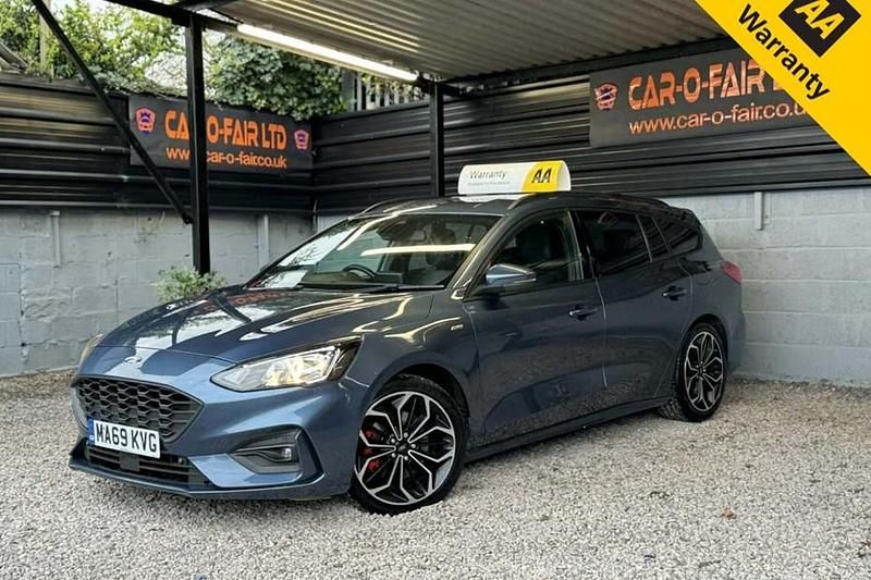 Used Ford Focus ST-Line X 120 HP (88 kW) 2019 Blue Estate