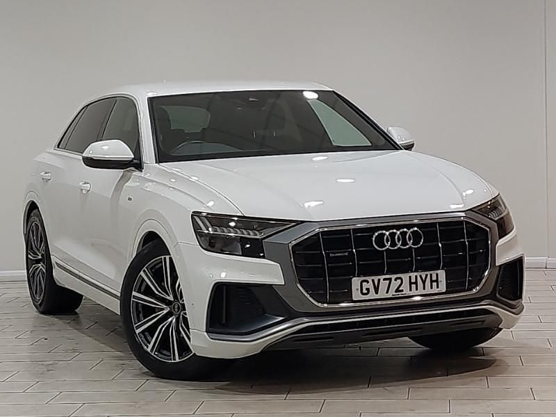 Used Audi Q8 S-Line 286 HP (210 kW) 2023 White SUV