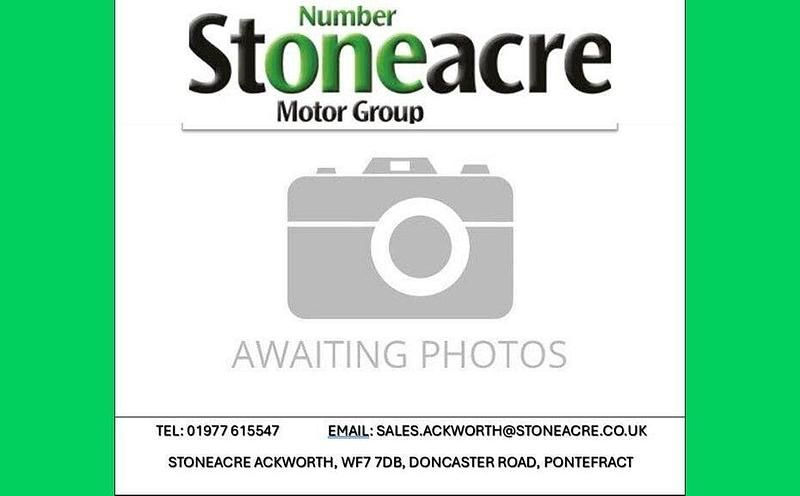 Used Mercedes A180 SE 2015 Blue Hatchback