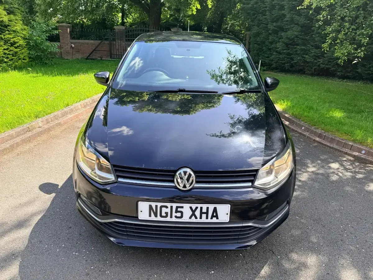 Used VW Polo SE 90 HP (66 kW) 2015 Black Hatchback