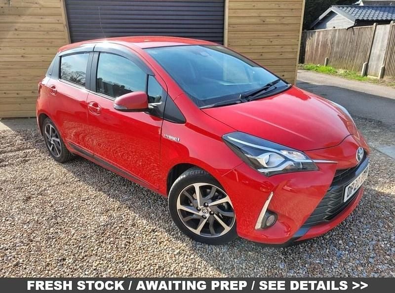 Used Toyota Yaris 2020 Red Hatchback
