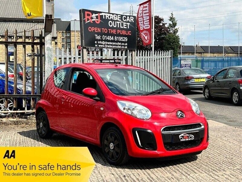 Red Used 2012 Citroën C1 VTR Sport Hatchback | £2,990 (Fair price) - Image 1/4