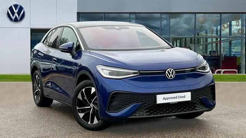 Blue dusk metallic black Used 2025 VW ID.5 Pro SUV | £29,235 (Good price) - Image 1/4