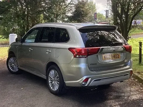 Used Mitsubishi Outlander P-HEV 2019 Silver Estate