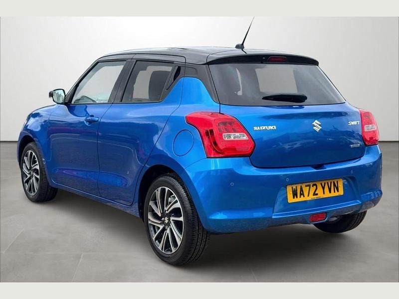 Used Suzuki Swift SZ5 83 HP (61 kW) 2022 Blue Hatchback