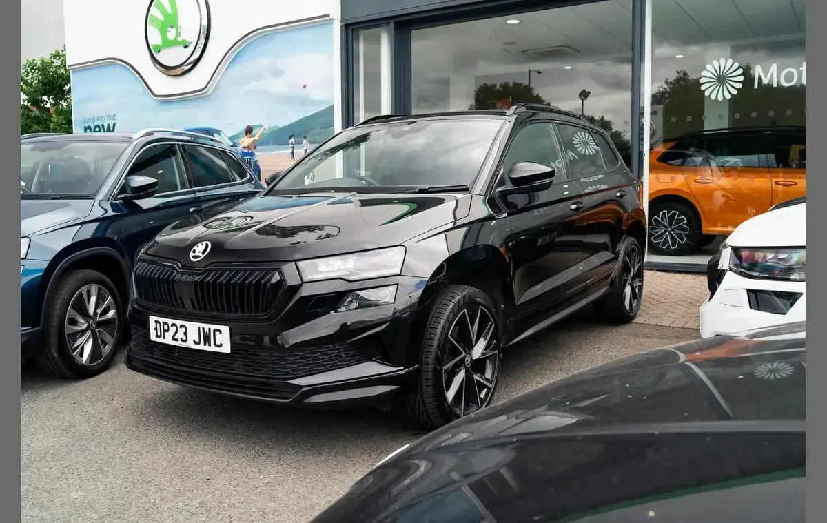 Used Skoda Karoq SportLine 187 HP (137 kW) 2023 Black SUV