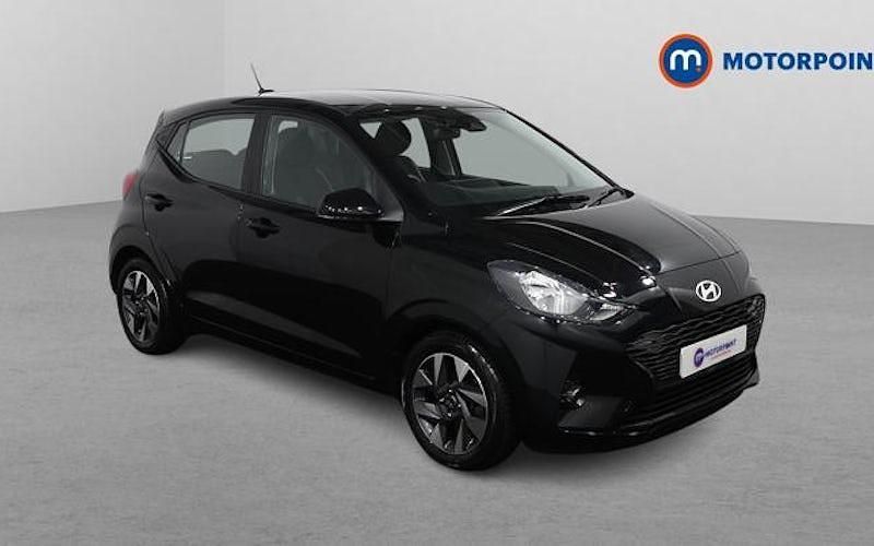 Begagnad Hyundai i10 Advanced 63 HK (46 kW) 2025 Svart Halvkombi