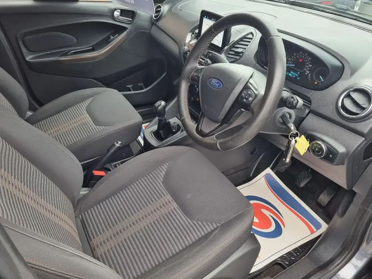 Used Ford Ka Plus Active 85 HP (62 kW) 2019 Grey Hatchback