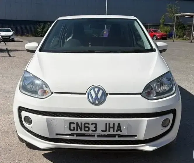 Used VW up! high up! 75 HP (55 kW) 2013 White Hatchback