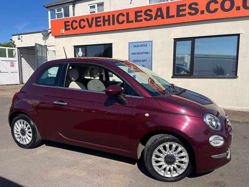 Red Used 2015 Fiat 500 Lounge Hatchback | £5,495 (Fair price) - Image 1/4