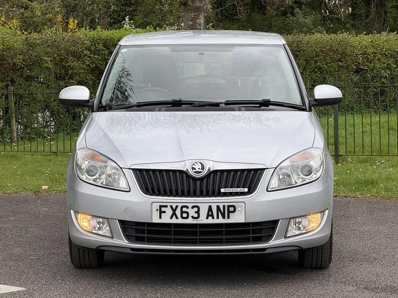 Used Skoda Fabia GreenLine 75 HP (55 kW) 2013 Silver Hatchback