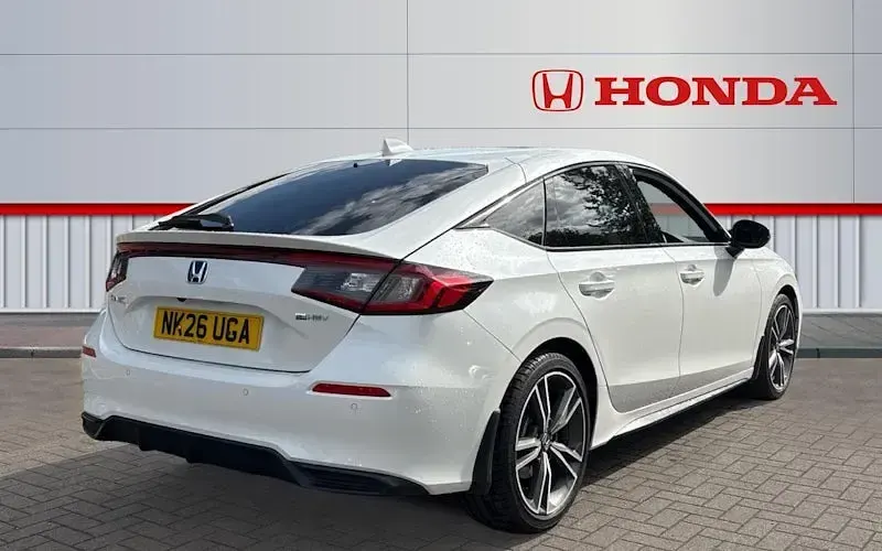 Used Honda Civic Advance 143 HP (105 kW) 2026 White Hatchback