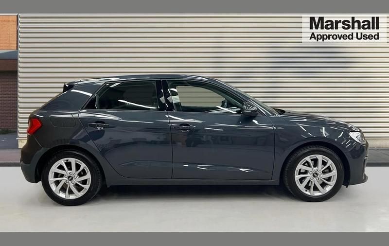 Used Audi A1 Sport 110 HP (80 kW) 2022 Grey SUV