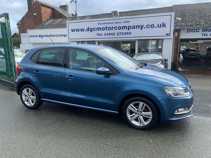 Used VW Polo Edition 90 HP (66 kW) 2017 Blue Hatchback