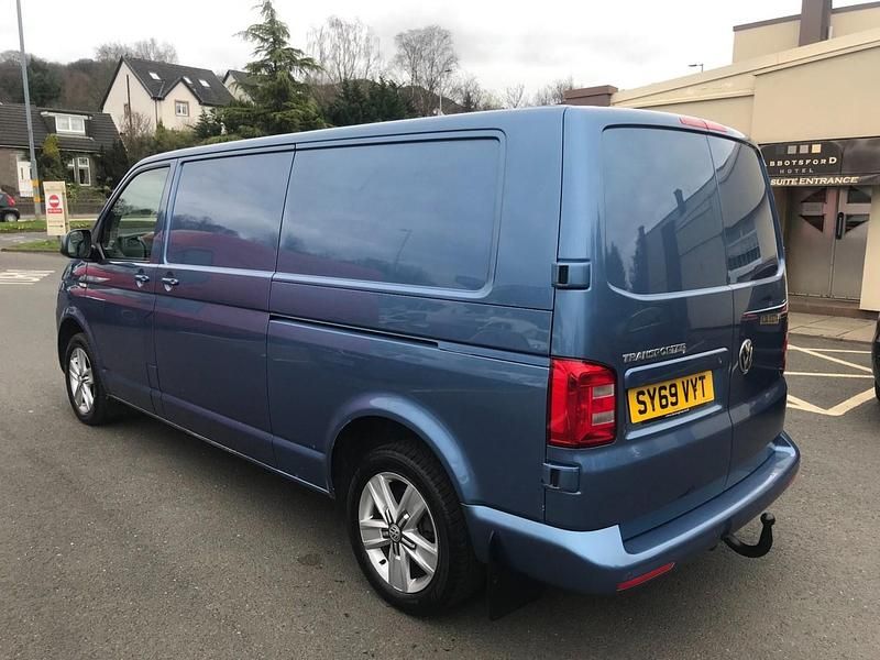 Second-hand VW Transporter Highline 2019 Albastru Van