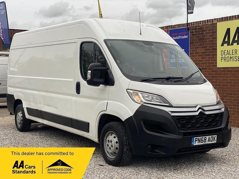 White Used 2018 Citroën Relay Van | £9,990 (Fair price) - Image 1/3