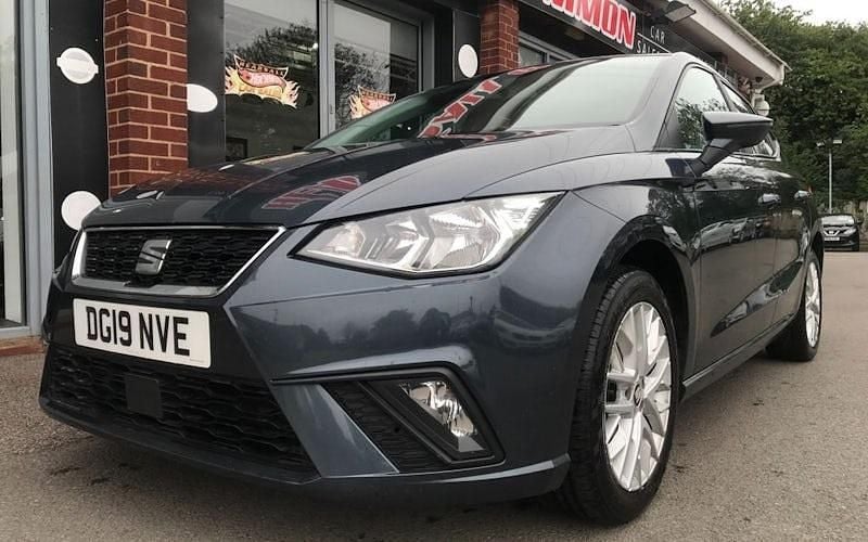 Usado Seat Ibiza SE Technology 95 HP (69 kW) 2021 Citadino