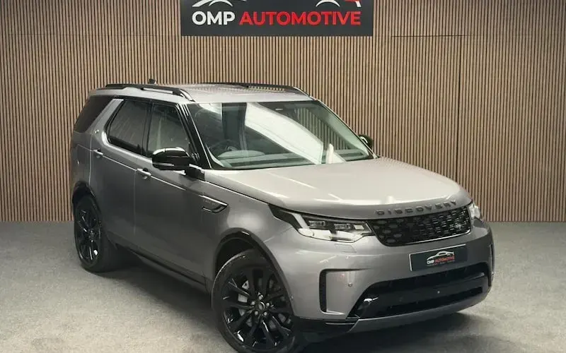 Used Land Rover Discovery SE 300 HP (220 kW) 2023 SUV