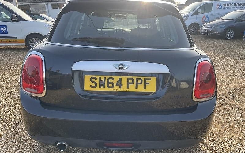 Used Mini Cooper D Hatch 116 HP (85 kW) 2017 Hatchback