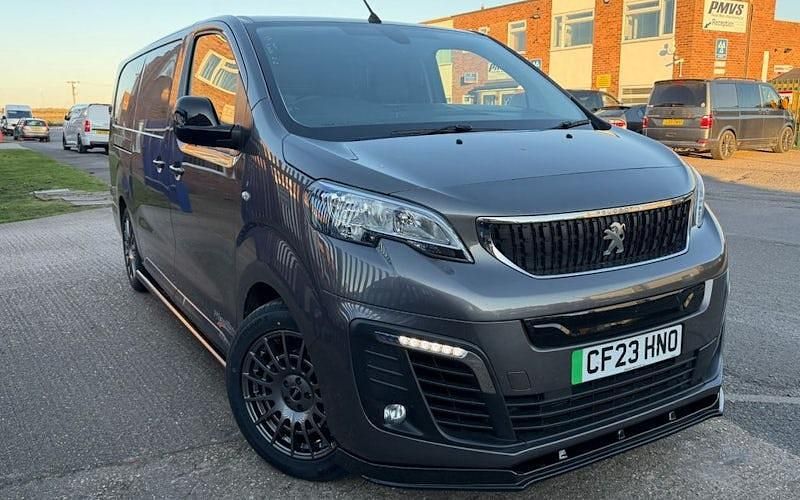 Used Peugeot e-Expert Premium 100 kW (136 HP) 2023 Van