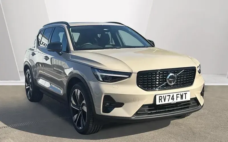 Usado Volvo XC40 Ultra 197 CV (144 kW) 2026 SUV