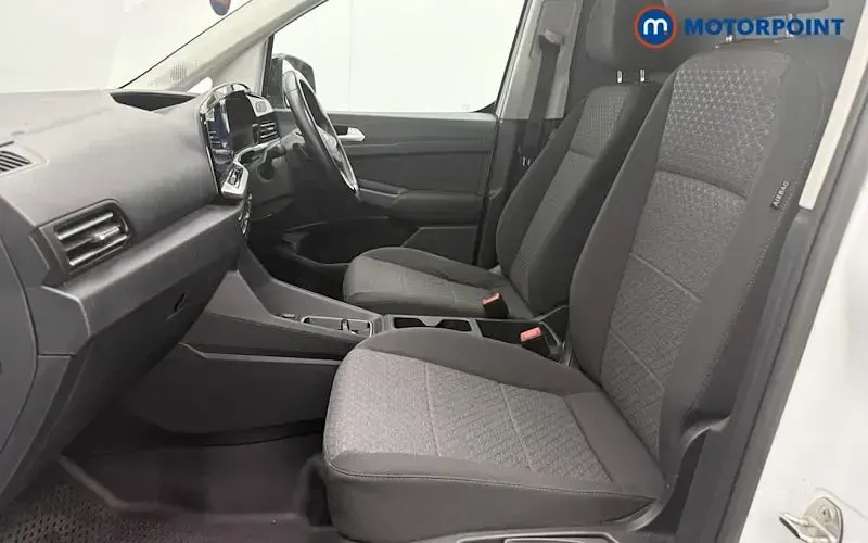 Used Ford Transit Limited 150 HP (110 kW) 2025 Van