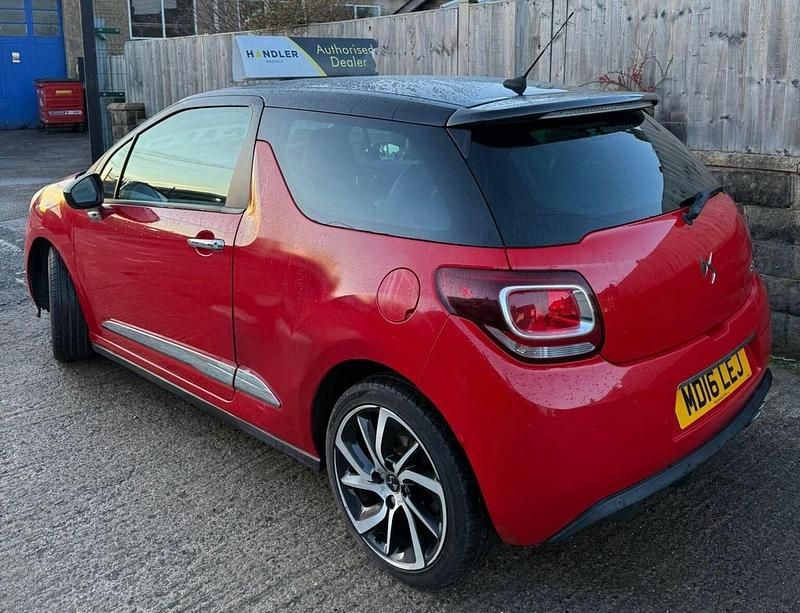 Used DS Automobiles DS3 Prestige 2016 Red Hatchback