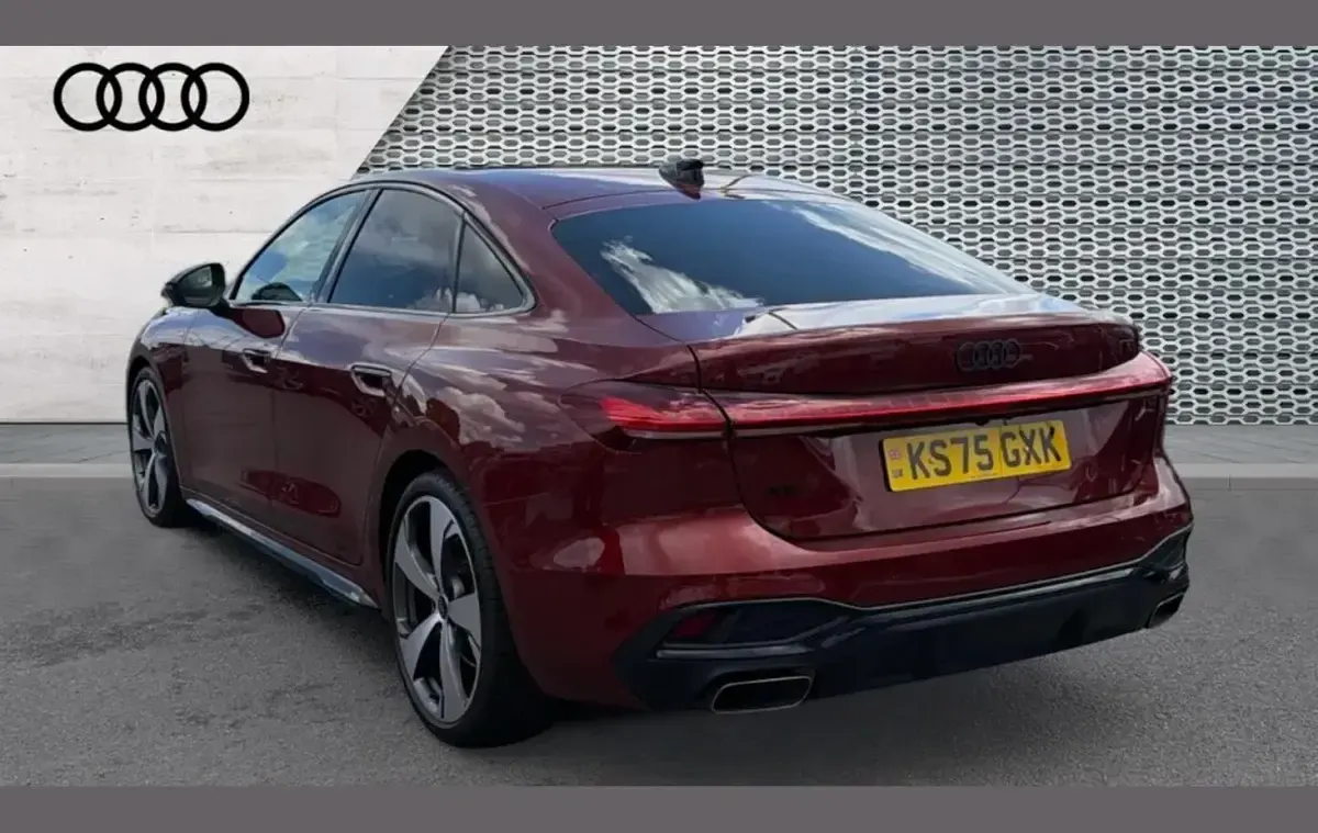 Used Audi A5 Advanced 200 HP (147 kW) 2025 Red Sedan