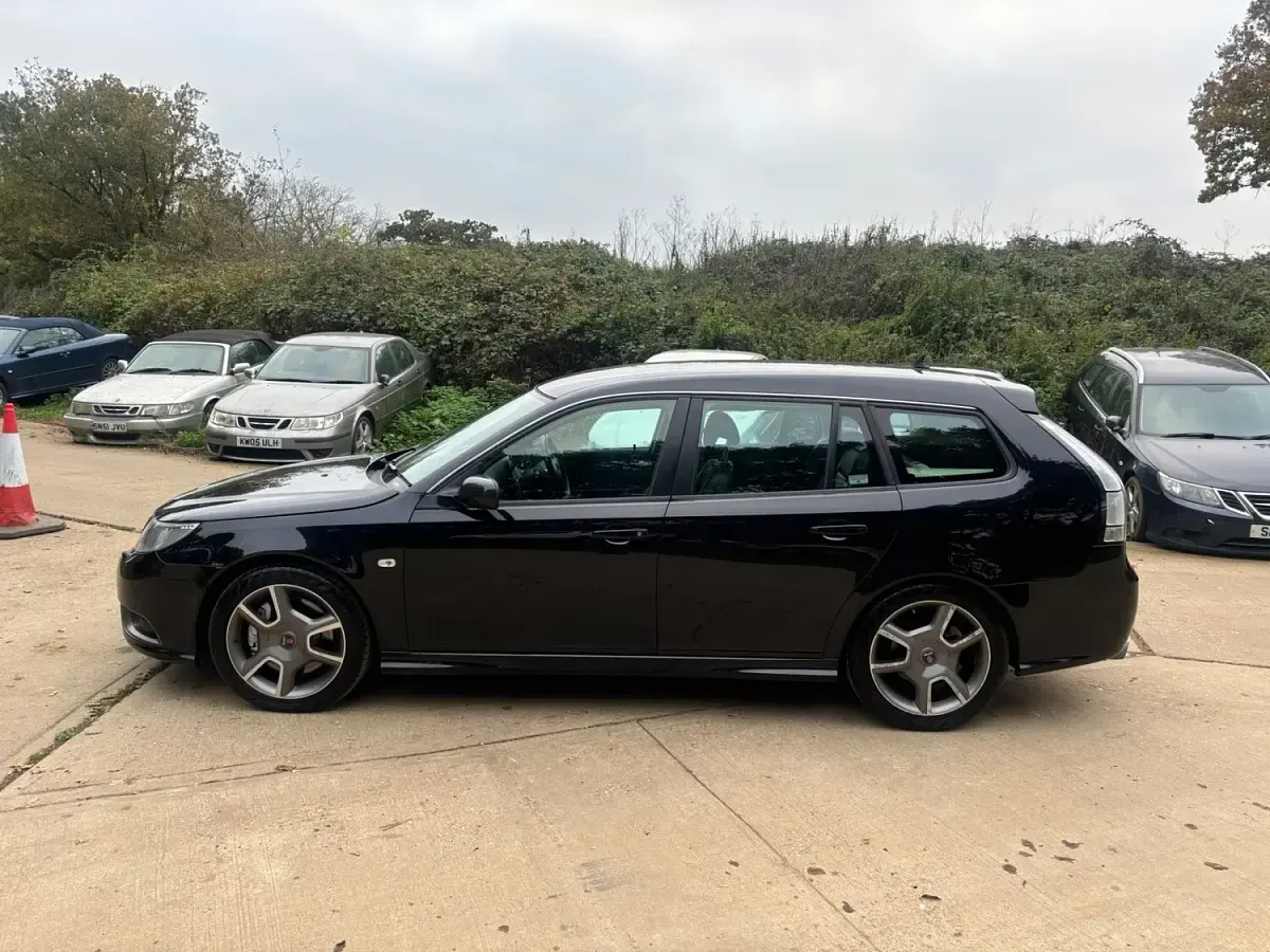 Used Saab 9-3 280 HP (205 kW) 2008 Black Estate
