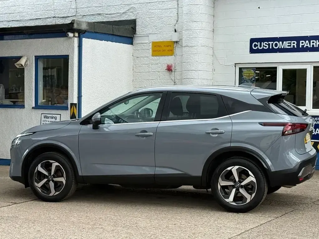 Used Nissan Qashqai N-Connecta 2023 Grey SUV