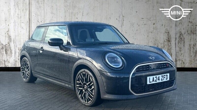 Black Used 2024 Mini Cooper S Hatch Hatchback | £25,650 (Fair price) - Image 1/4