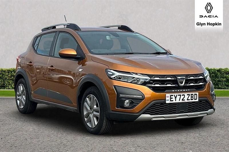 Orange Used 2022 Dacia Sandero Comfort Hatchback | £11,515 (Fair price) - Image 1/1