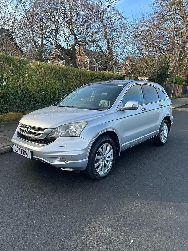 Silver Used 2011 Honda CR-V EX SUV | £4,595 (Fair price) - Image 1/4